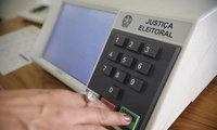 Advogado diz que abuso de poder político pode levar à cassação de mandato e até impedir candidatura