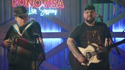 Grupo 3 Mandos - El Agarre Del Burrión (Live Sessions)