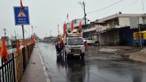 Video: श्रीराम जन्मोत्सव की हो रही विशेष तैयारी, बारिश में युवा कर रहे ऐसा प्रचार