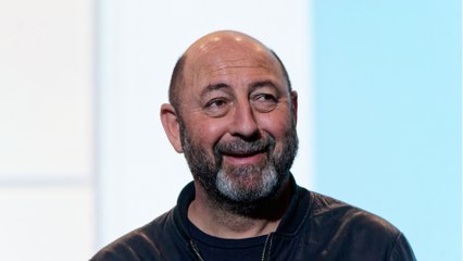 GALA VIDEO - Kad Merad envoie balader Yann Barthès dans Quotidien avec ses “questions à la con”