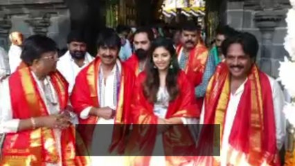 Tirumlaలో Geethanjali Malli Vachindhi మూవీ టీం | Filmibeat Telugu