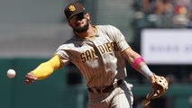 San Diego Padres Hammer Chicago Cubs 10-2, Improve to 7-8