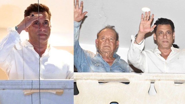 Eid 2024: Salman Khan House Galaxy Apartment Balcony से Fans को EID Wish करते FULL VIDEO | Boldsky