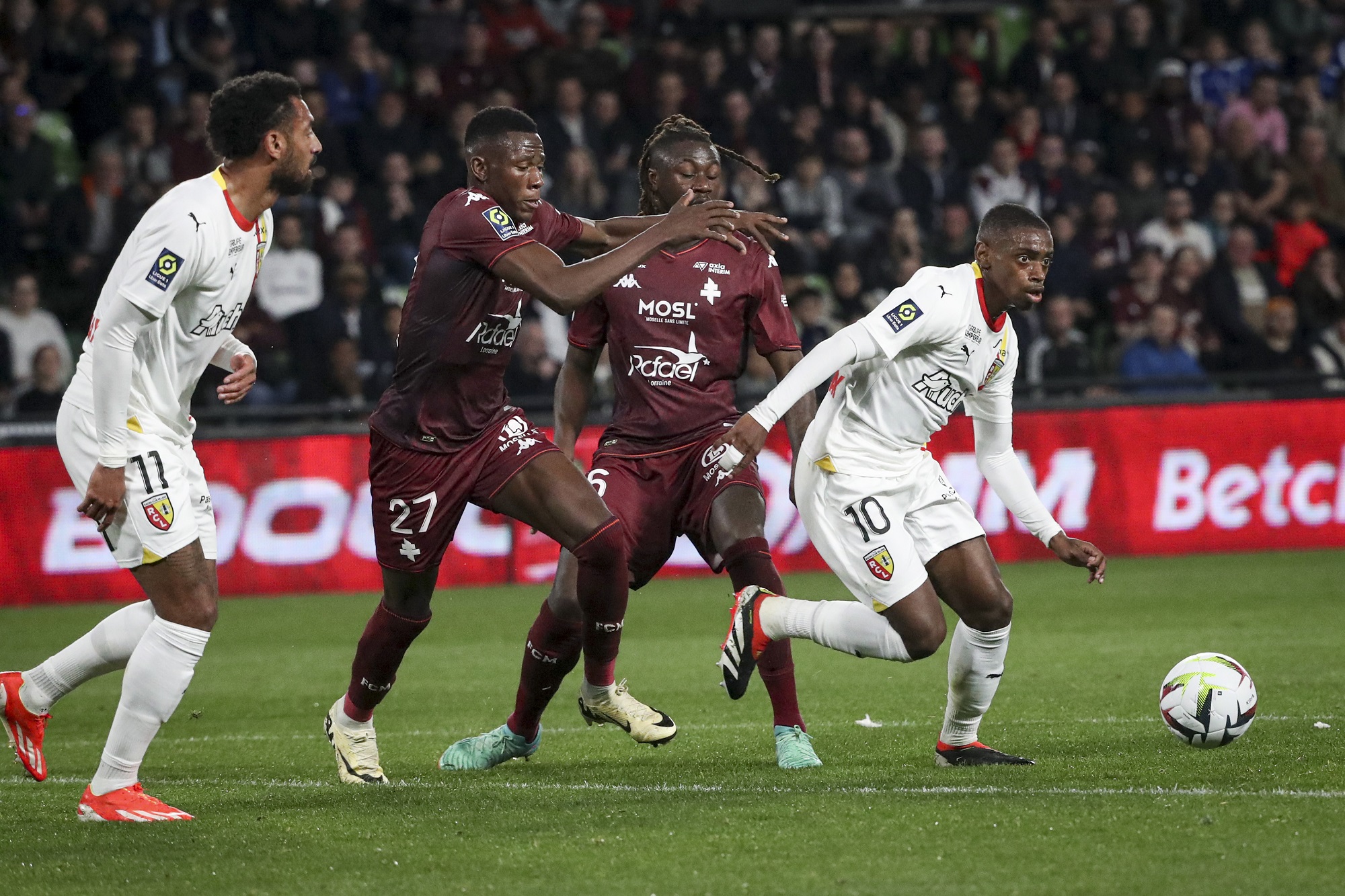 Metz v Lens Ligue 1 23/24 | Match Highlights