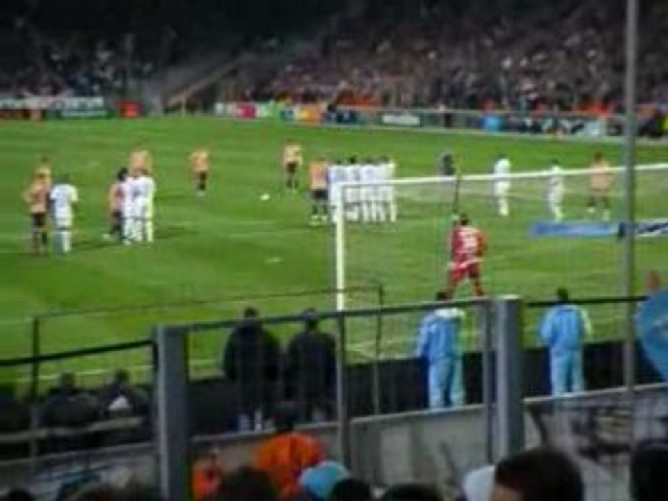 ambiance om vs lyon 2008 virage nord !!