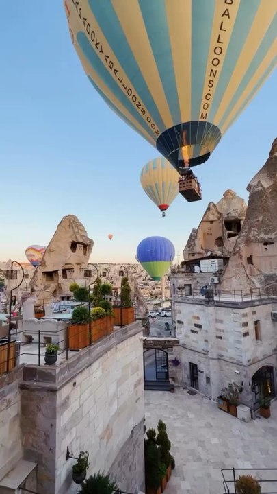 LA MAGNIFIQUE RÉGION des Montgolfières : La Cappadoce en Turquie