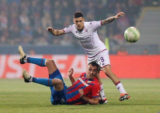 AR HL UECL PLZ FIO 110424