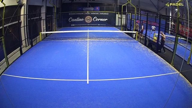 Mathieu 11/04 à 21:50 - Padel Piste Cantine Corner (LeFive Marville)