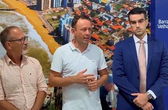 Promotor Renato investiga morte de Sofia e encontra-se com prefeito Daniel