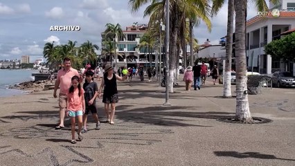 Por alza en precios, los tapatíos optan por vacacionar en casa