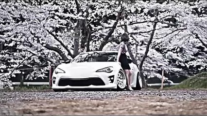 Sports car|white sports car|Beautiful car