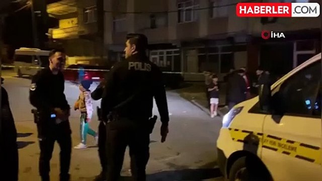 İstanbul'da silahlı saldırı kamerada: Sevgilisini rahatsız eden kişiye kurşun yağdırdı