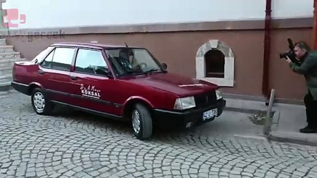 CHP'li başkan makam aracını TOFAŞ yaptı: 'Sanki sene 1999'