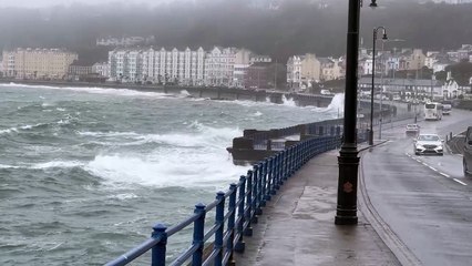 Stormy conditions at Douglas Prom