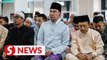 Anwar performs Friday prayers at Bandar Utama Batang Kali Mosque