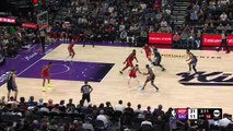 Williamson steals and powers to the rim