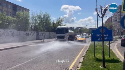 Diyarbakır’da DEM geldi, çöpler temizlendi