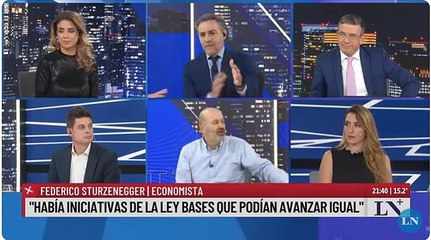 Sturzenegger sobre prepagas 1