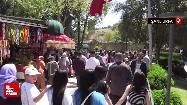 Şanlıurfa Balıklıgöl bayram tatilinde daha kalabalık