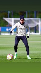 Il n'y a rien de mal à ce qu'un #homme prenne du #plaisir dans son #travail surtout quand il s’agit de son #club #favori : le #PSG #icicestparis
