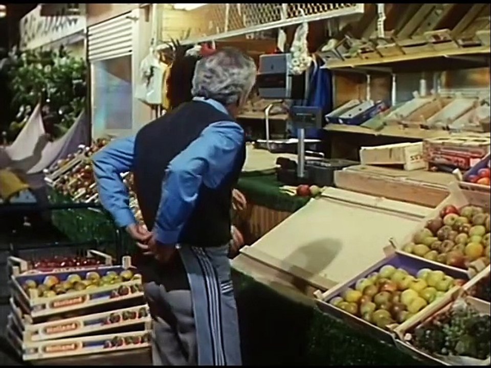 Drei Damen vom Grill - Ganze Serie - Staffel 8/Folge 9  'Berlin ist eine Reise wert' - 1990