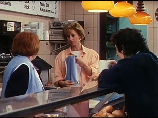 Drei Damen vom Grill - Ganze Serie - Staffel 9/Folge 11  "Färbers Taschenkrimi" - 1990