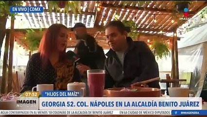 Atalo Mata desayuna en los Hijos del Maíz