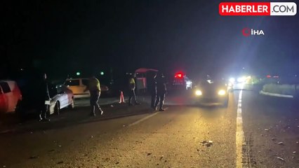 Otomobil ile kamyonet çarpıştı: 3'ü çocuk 13 yaralı