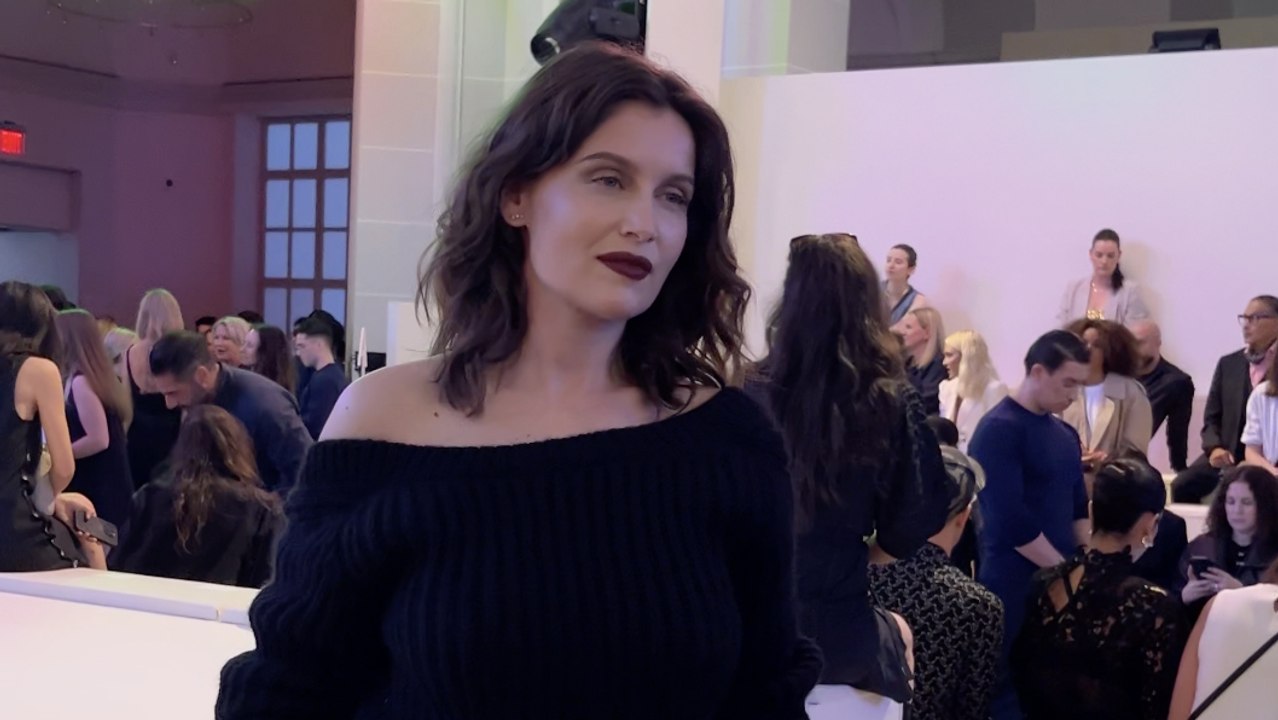 GALA VIDÉO - LES STARS AU DÉFILÉ DIOR PRE-FALL À NEW-YORK