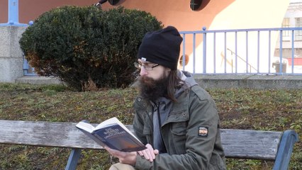 Clemens J. Setz: „Mit Kunst kann man Geister und Dämonen auslagern“