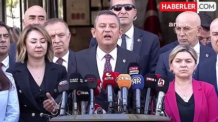 Seçim sonrası 2 ameliyat geçiren Özgür Özel bu kez de saçlarını boyattı