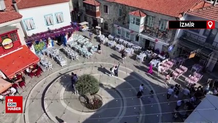 Çeşme'ye bayramda 98 bini aşkın araç giriş yaptı