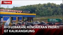 H 3 Lebaran, Kendaraan Padati Gardu Tol Kalikangkung di Semarang, Jawa Tengah