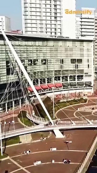 University of Manchester, Manchester Metropolitan