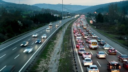 Yollarda dönüş çilesi başladı