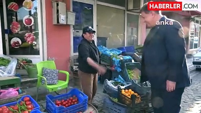 İzmir Büyükşehir Belediye Başkanı Cemil Tugay, Kınık'ın ilk kadın belediye başkanı Sema Bodur'u ziyaret etti