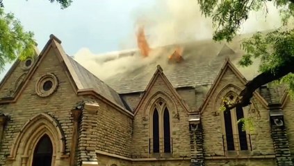 राजस्थान के इस शहर में फिर लगी भीषण आग, लपटों से घिरा चर्च, देखें VIDEO