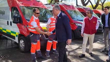 El alcalde visita el dispositivo sanitario instalado en la Feria