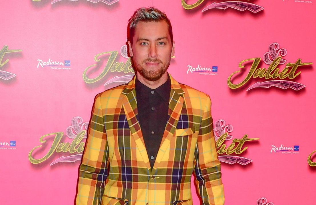 Sir Elton John sent Lance Bass gift basket to celebrate coming out