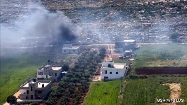 Cisgiordania, i coloni assaltano villaggio palestinese