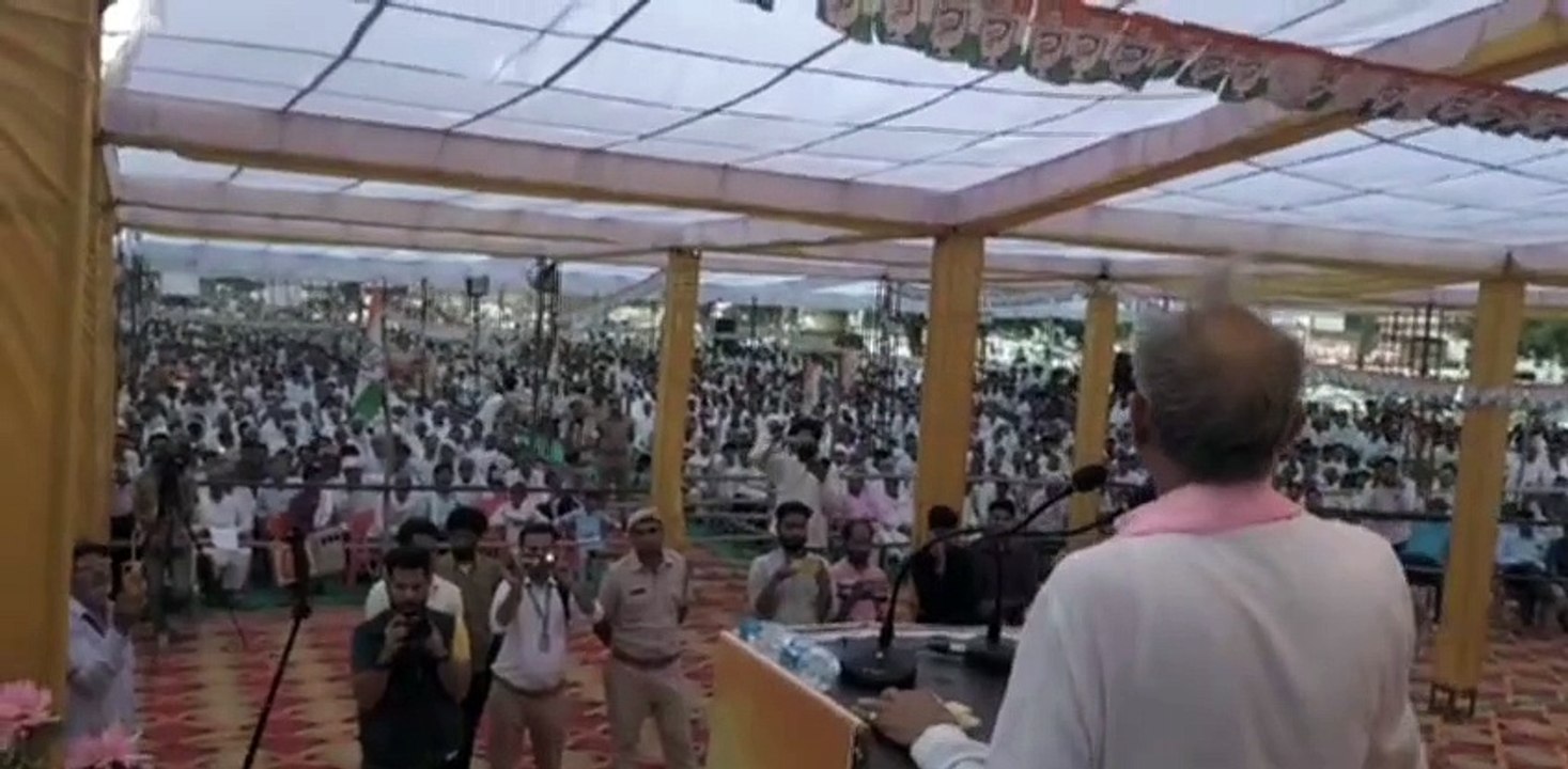 गहलोत ने केन्द्र की भाजपा सरकार पर साधा निशाना: कहा- झूठे वादे कर जनता को किया भ्रमित