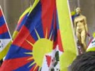 des chinois soutiennent le tibet