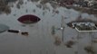 Russians flee flooding in submerged Orenburg