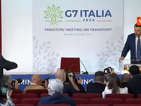 Il tram di Atm Milano fatto di Lego, ecco il souvenir per i ministri del G7 trasporti