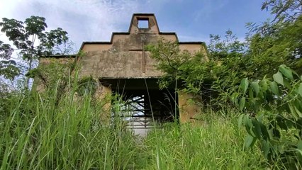 IGREJA ABANDONADA, É UMA PENA O ESTADO EM QUE ELA SE ENCONTRA