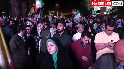 İran'ın İsrail'e saldırısı Tahran'da coşkuyla kutlandı