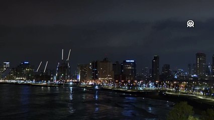 Tel Aviv semalarında patlamalar görüldü