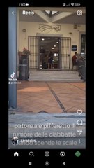 perché mi vuoi portare alla spiaggia dei nudisti