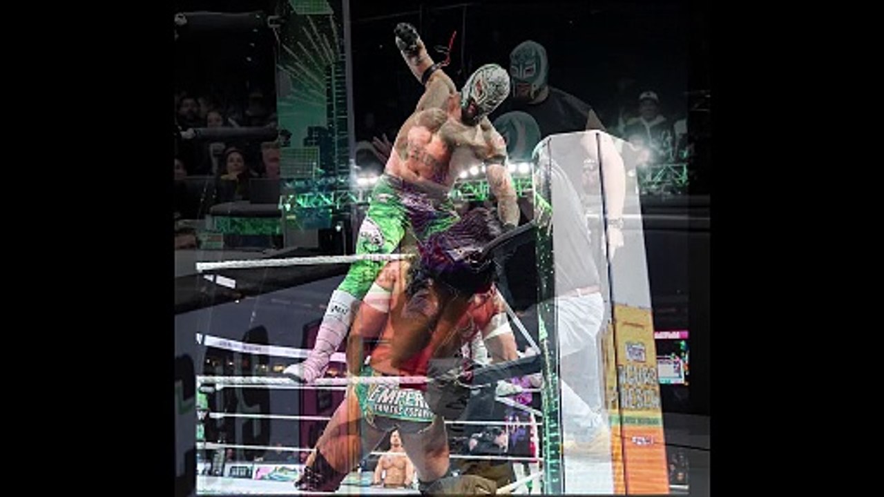 Taylor Swift Brother in Law Jason Kelce Help Rey Mysterio at WWE WrestleMania 40