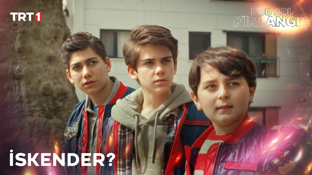 Çocukların Karşısına İskender Geldi! - Kod Adı Kırlangıç 19. Bölüm